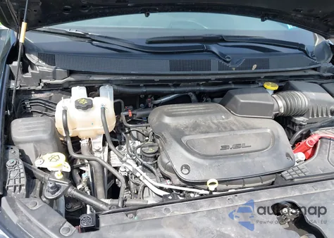 2024 Chrysler Pacifica Touring z USA, uszkodzony, nr VIN 2C4RC1FG3RR154388